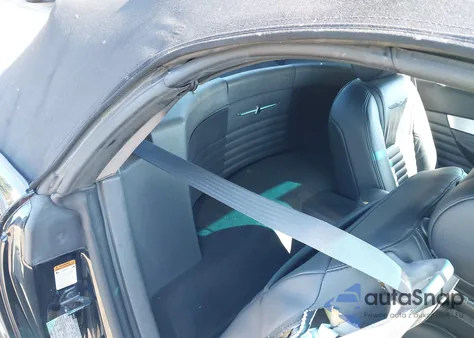 2002 Ford Thunderbird из США, поврежденный, VIN 1FAHP60A92Y106936